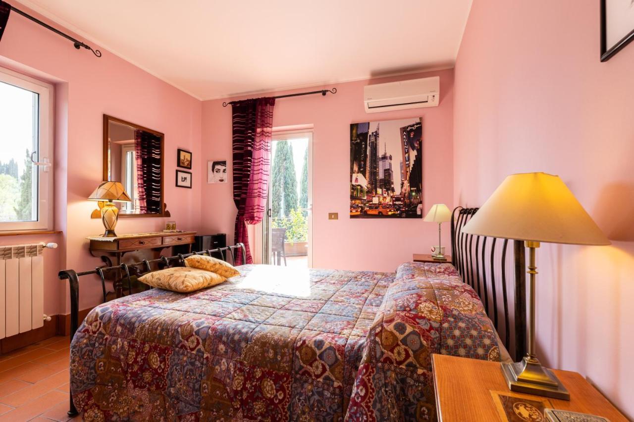 La Tana Delle Stelle B&B Di Charme E Relax Fara in Sabina Dış mekan fotoğraf