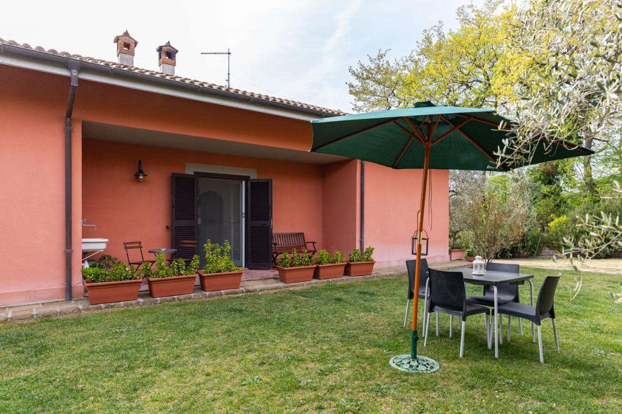 La Tana Delle Stelle B&B Di Charme E Relax Fara in Sabina Dış mekan fotoğraf