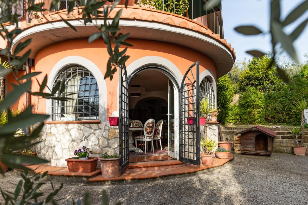 La Tana Delle Stelle B&B Di Charme E Relax Fara in Sabina Dış mekan fotoğraf